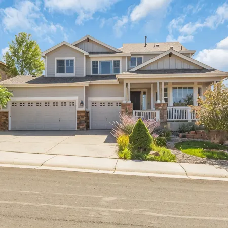 Centrally Located 5BD - Games, BBQ & Firepit Patio