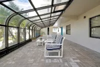 Family Beachfront Condo - Cocoa Beach Boardwalk - Pool
