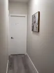 Cozy basement suite near Airport - Bungalows