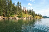 Hot Tub and Spacious Backyard Close to Lake! - 4-Star