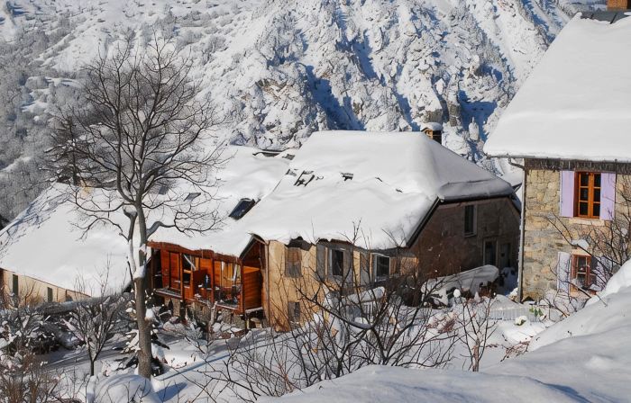Charming mountain village house - 80 sqm