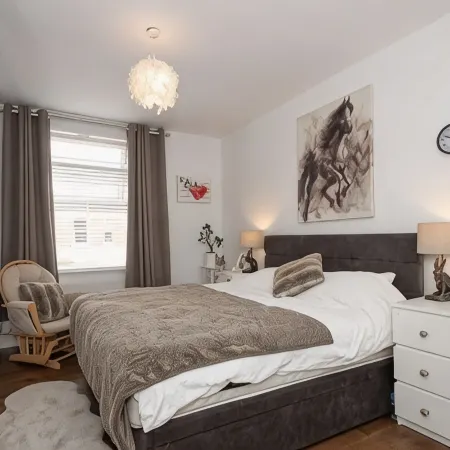 Beautiful, Character property in a fantastic central location