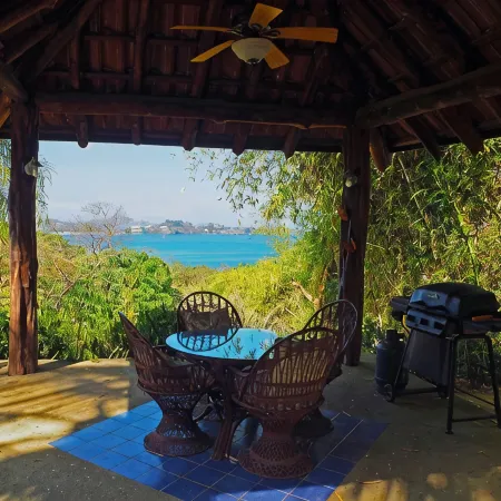 Breathtaking Views - Private Home - Beautifully Landscaped - Walk to the Beach