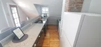 Contemporary Coastal 2 Bed - Condos