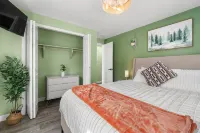 Coastal Retreat • 2Br Near Beaches & Mystic