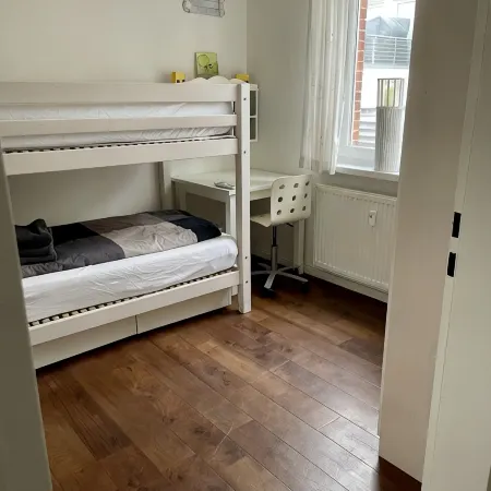 Luxury vacation rental centrally located and close to the beach. Wi-Fi free.