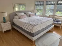 Private Beach on Pond, Linens Included, Kayak & Canoe. All Rooms w/ Pond Views! - 4-Star