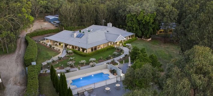 Thistle Hill Guesthouse - Walk to Many Wineries and Restaurants Hotels in Pokolbin