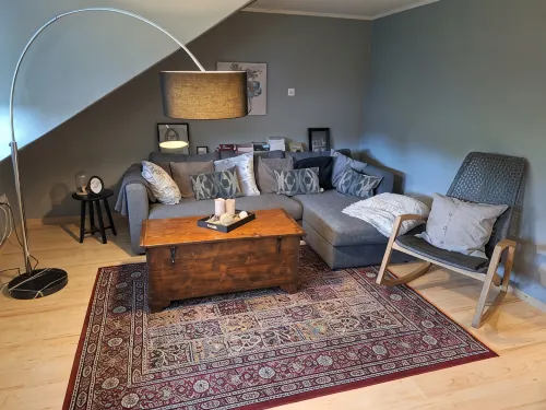 Cozy Non-Smoking Apartment Near the Fortress (Approx. 3 km) - Hot Tub