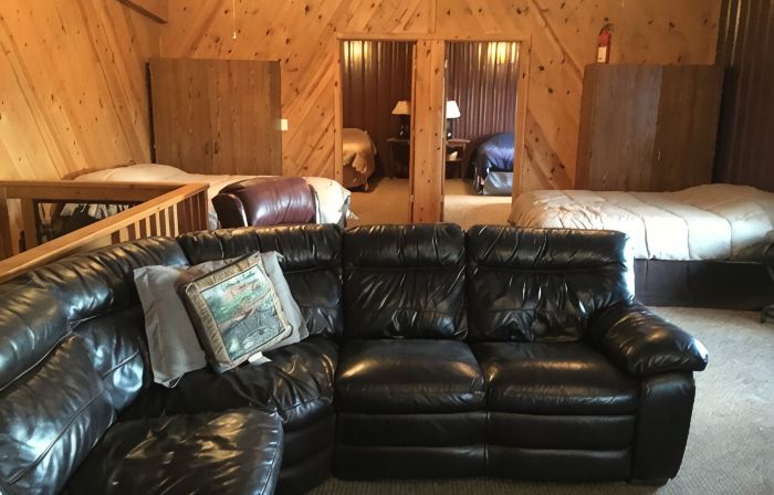 Enjoy the peace and quiet with a the beautiful country view