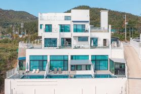 여수 블라우펜션