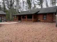 Private Log Cabin near Lake Arbutus and ATV trails - 3-Star
