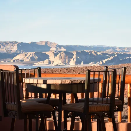 CUSTOM BUILT STUNNING Home Towering above the Colorado River/Lake Pow