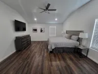 Newly Renovated Modern Farmhouse Style Close to the Heart of Fort Worth - ジャグジー