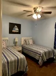 2+2 Beach Condo - 2-Star