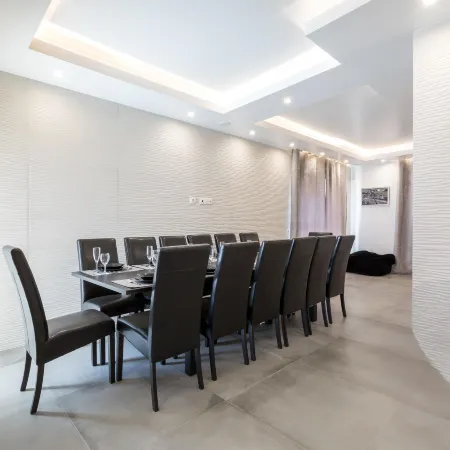 Luxury 47 - Deluxe Villa