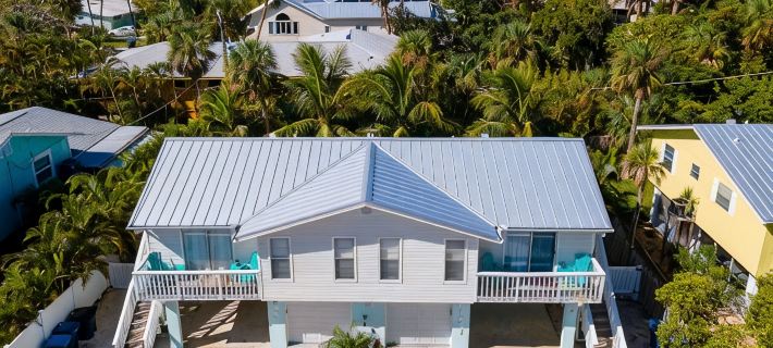 A Lazy River Day & Night 4 Bedrm  w lazy river heated pool! Bikes & Beach Gear! Ξενοδοχεία στην πόλη Holmes Beach