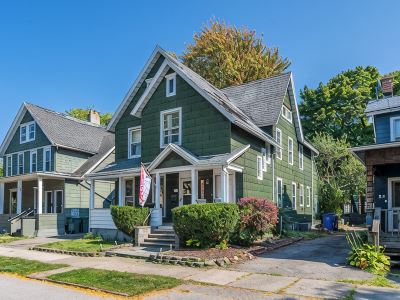 Stylish 3 Bedroom W/ AC ❄️, Mesh WiFi 🛜, Billiards 🎱 table, Games🎯🎮,parking