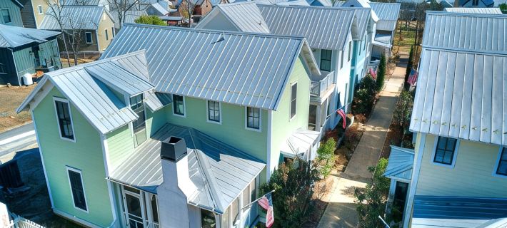 Coastal Charm - Steps to Park and Pool Hotels in Pittsburg County