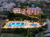 Aparthotel Isabella - piscina