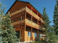 Ski in/Ski Out Cabin. 5 Bedrooms. 4 King Beds. Bunk Room. Fast WiFi. Sleeps 25+ - Balkoner