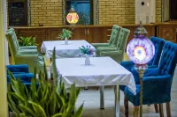 Karvon-Saroy Hotel - breakfast