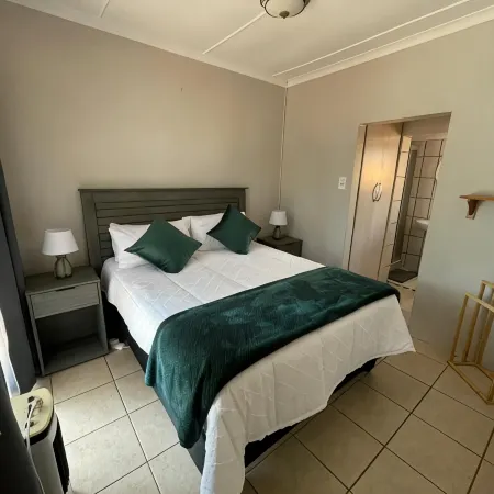 Finch & Fern Guesthouse
