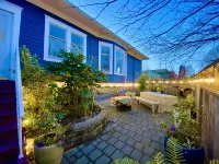 Boutique Chic Garden Retreat a Fremont Oasis w/ a BBQ, fire pit & outdoor dining Hotels in fremont