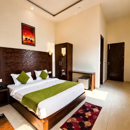 Foxoso Heights Tapovan Near Ganges, Rishikesh