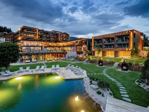 Sonnenberg Panorama Dolomites Wellbeing