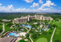 JW Marriott San Antonio Hill Country Resort & Spa - parking