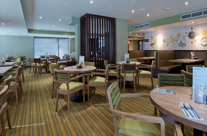 Premier Inn Edinburgh City Centre (York Place/St James Quarter) hotel photo 3