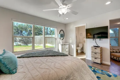ChaMingo 905, Bayfront, two bedroom, two bath condo with unobstructed views of Aransas Bay! - 3-Star