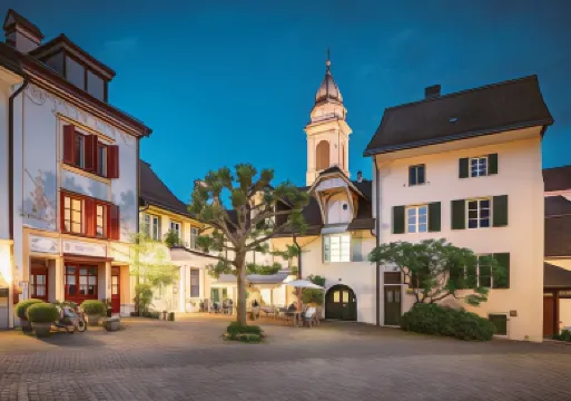 巴塞爾託餐廳酒店