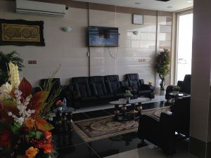 Al Eairy Furnished Apartments Tabuk 3