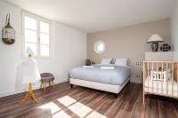 L'Auberge du Croissant Отели в г. Вувре