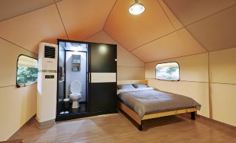 Gapyeong Shooting Star Glamping & Caravan