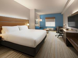 Holiday Inn Express & Suites - Williamstown - Glassboro, an IHG Hotel