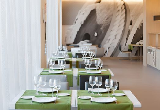 2. NH 캄포 카르..