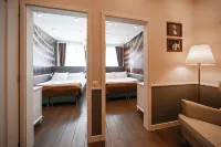 Revelton Studios Marianske Lazne Hotels in Groß Sichdichfur