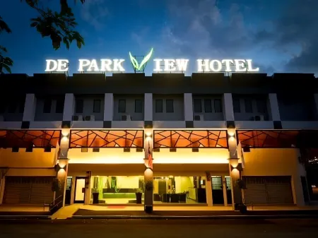 De Parkview Hotel Отели рядом с достопримечательностью «Big Coral Cave ,Gunung Karang Besar»