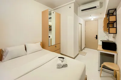 Simple and Cozy Stay Studio Tokyo Riverside Pik 2 Apartment Hotels near Hutan Mangrove PIK 2