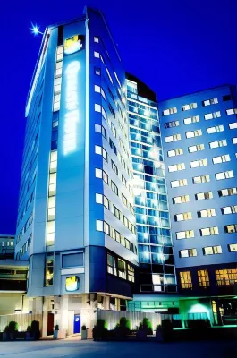 阿蘭達 XPO 品質飯店 Räddningsskolan Rosersberg AB附近的飯店