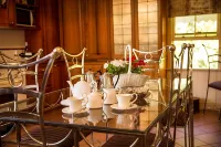 The Falls Montville Hotels in Mapleton
