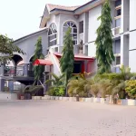Cozy Suite Resort Hoteles en Akure