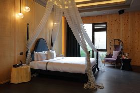 Mulan City Villa Motel