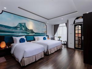 Hanoi Center Silk Lullaby Hotel and Travel