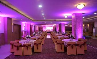 Hotel Hyphen Premier Meerut