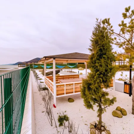 Na Volne Hotel