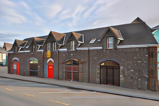 5. 더 키사이드 B..